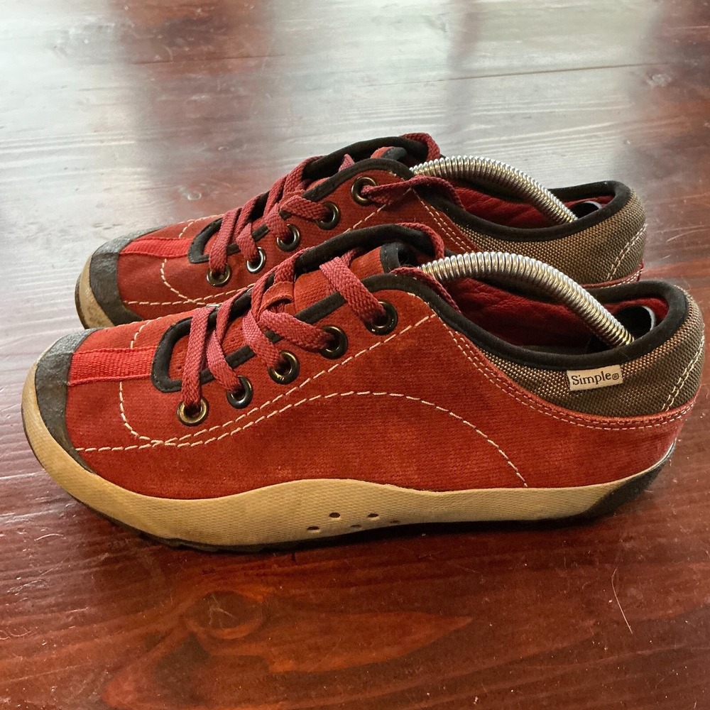 Simple Brand Sneaker Men's US 8 Red‎ White Upper Synthetic Round Toe Lace Up